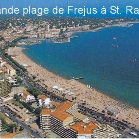 아파트 Neuf, Climatise Et Au Calme A