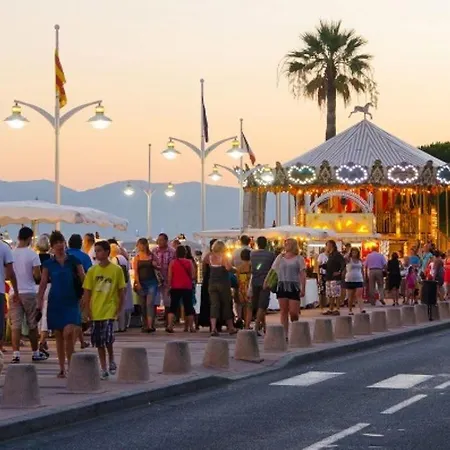 Neuf, Climatise Et Au Calme A * Fréjus